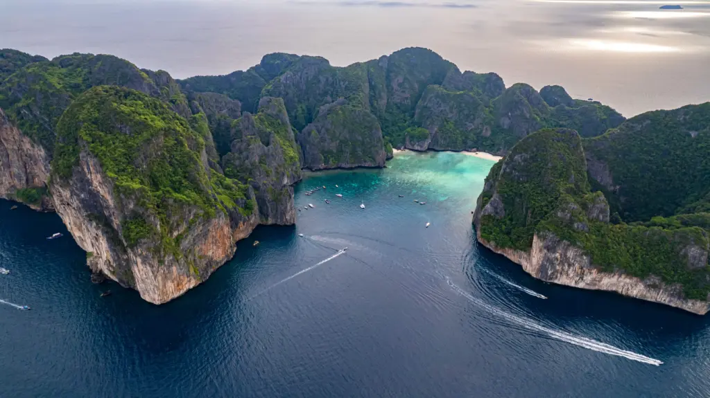 เช่าเรือยอร์ชในภูเก็ต