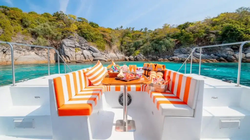 ทริปทะเลภูเก็ต Luxury